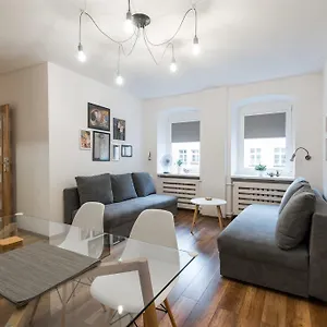 https://klimt-apartment.hotelswroclaw.com